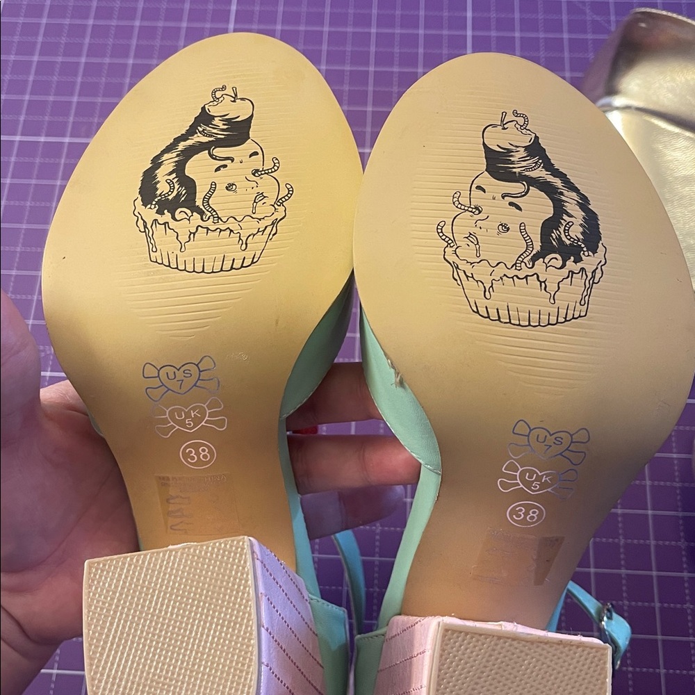Iron Fist Multicolor Heart and Rainbow Heels - Picture 11 of 14